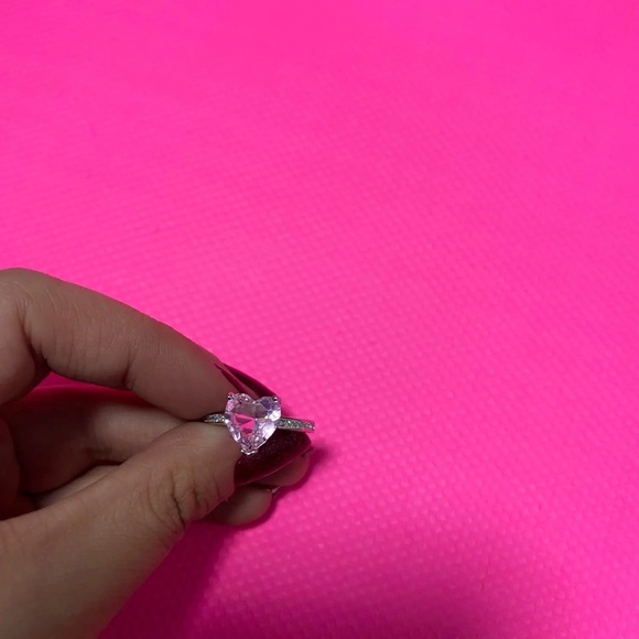 New Trendy Heart Shape Zircon Wedding Rings For Women Romantic Pink Enga… - Picture 3 of 4